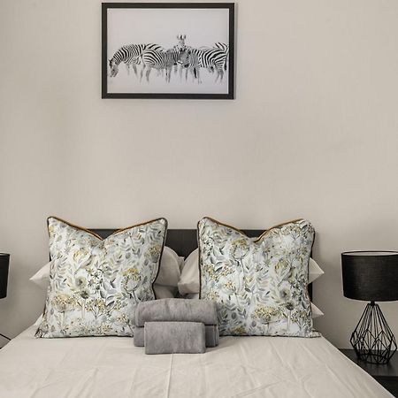 V&S Apartments - Immaculate Luxury Apartment In Fourways, Johannesburg Sandton Zewnętrze zdjęcie
