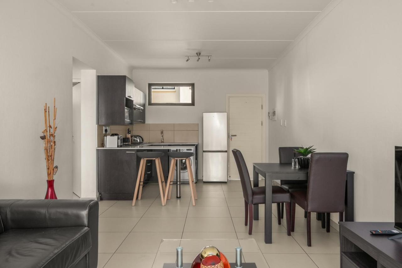 V&S Apartments - Immaculate Luxury Apartment In Fourways, Johannesburg Sandton Zewnętrze zdjęcie
