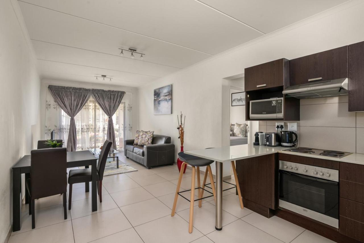 V&S Apartments - Immaculate Luxury Apartment In Fourways, Johannesburg Sandton Zewnętrze zdjęcie